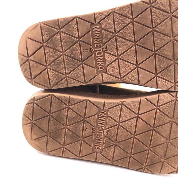 Minnetonka Olympia Sheepskin Winter Boots 8 - Picture 11 of 12